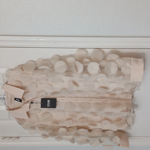 NWT STYLEWE Cream Privé Petal Details Long-Sleeve Chiffon Button-Up Blouse - Picture 8 of 16